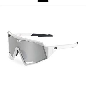 Koo Spectro Sunglasses - White/Silver